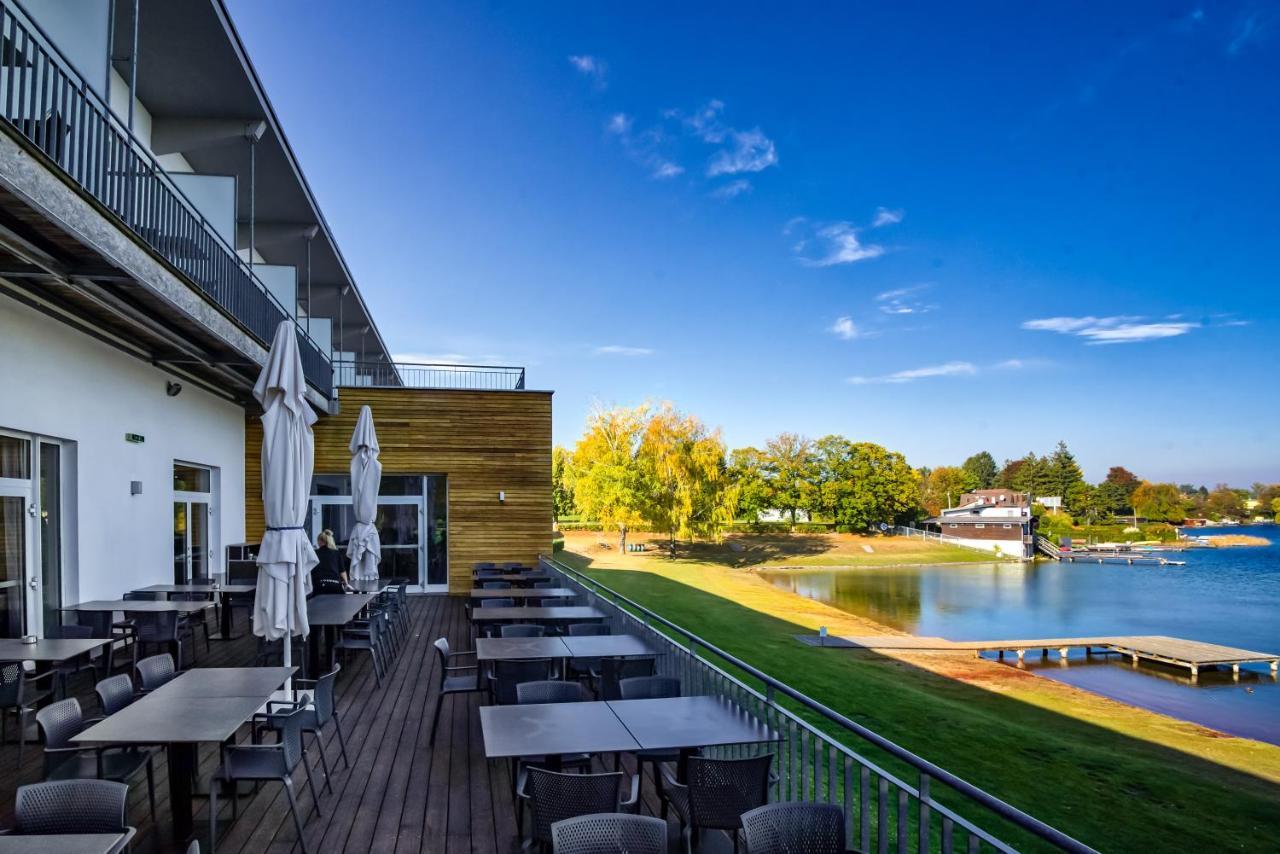 Neufeldersee Hotel & Restaurant Neufeld an der Leitha Eksteriør billede